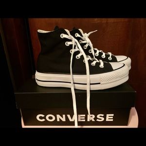 Platform converse (SOLD)